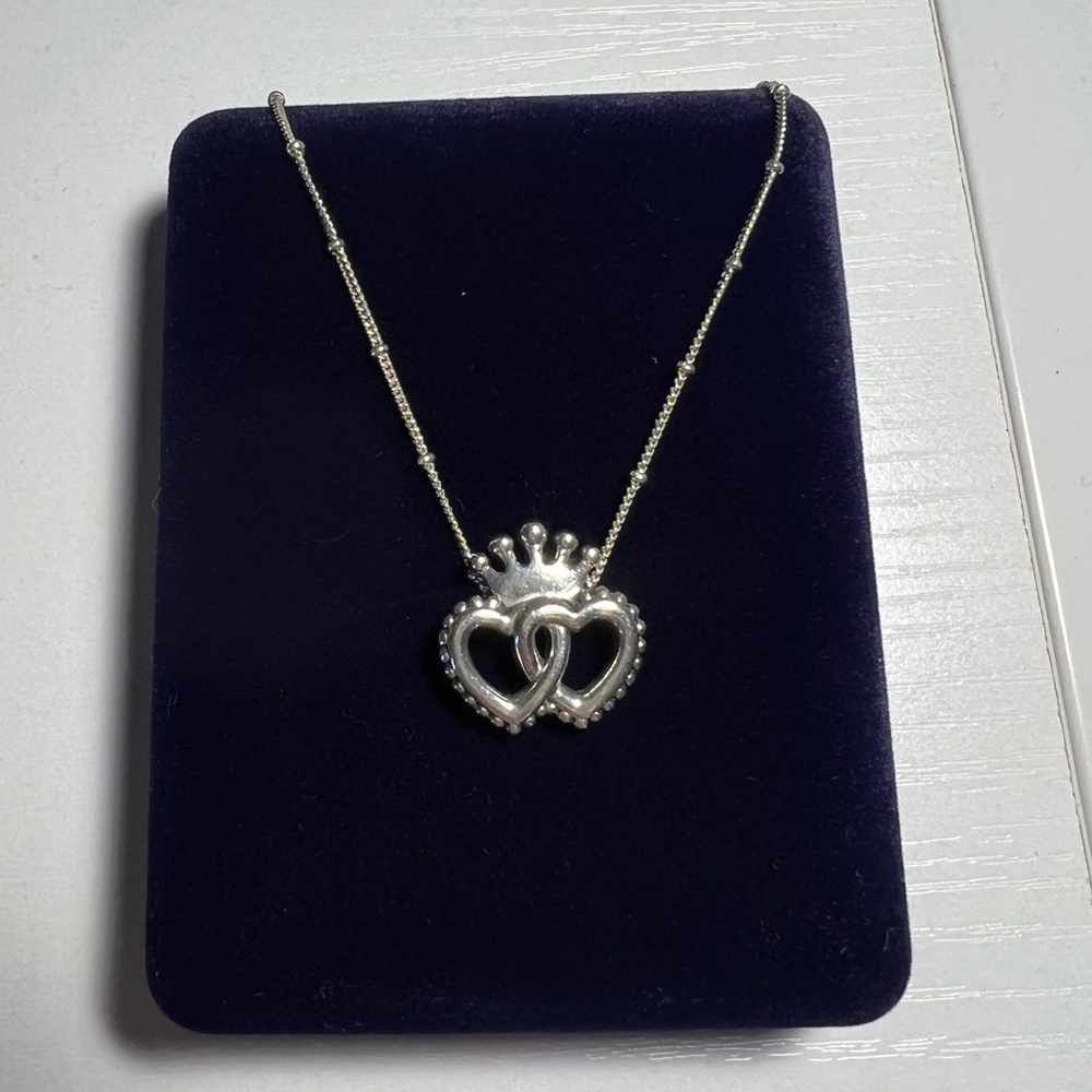 Pandora sterling silver crowned interlocking heart necklace, adjustable chain